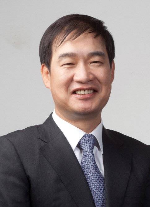 유창수 유진투자증권 대표이사(부회장) 