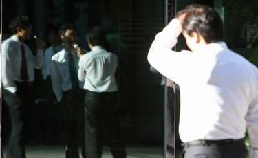 500대 기업, 평균 근속연수 정년 연장법 시행 후 매년 증가세