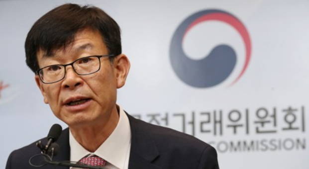&lsquo;김상조 효과?&rsquo; 대기업집단 내부거래 비중 1년새 2.8%p 하락