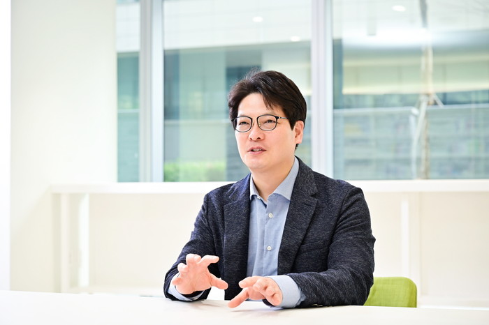 ITU-R 총회에서 6G 비전 그룹 의장으로 선출된 최형진 삼성전자 연구원<사진=삼성전자> 