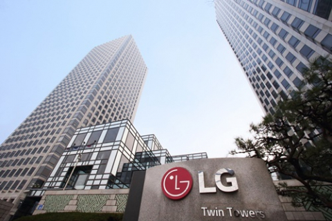 LG화학, 2분기 영업익 2.2조&hellip;1분기 이어 &lsquo;사상 최대&rsquo; 실적 경신