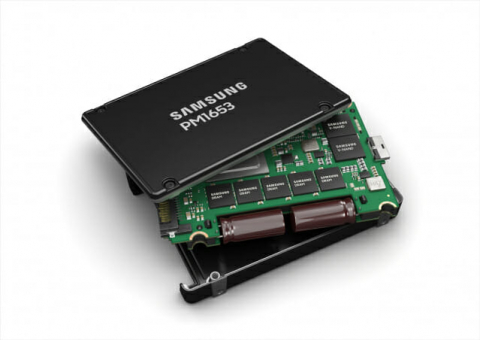 커지는 SSD 시장&hellip;&lsquo;초격차&rsquo; 앞세운 삼성전자‧&lsquo;덩치&rsquo; 키우는 SK하이닉스