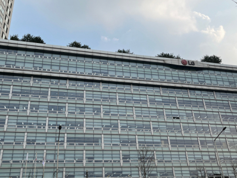 LG생활건강, 실적도 기부금도 업계 '최고'