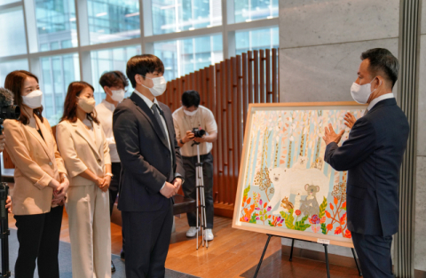 미래에셋증권, '발달장애 예술가 작품 전시회' 개최