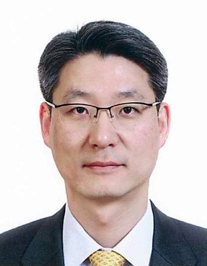 LGU+, 권준혁 부사장 승진 등 7명 임원 인사 단행
