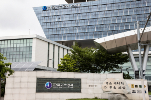 가스공사, 경영공백에 중동 전쟁까지 &lsquo;초비상&rsquo;&hellip;미수금 14조에 LNG 수급난 &lsquo;겹악재&rsquo;