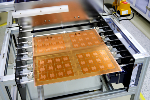 SKC, AMD에서 분사한 ‘칩플렛’ 투자한다...반도체 패키징 솔루션 생태계 구축 나서
