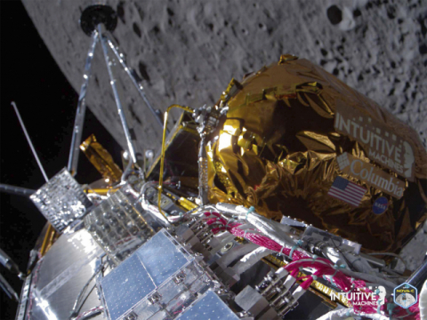 미국 52년 만에 달 착륙…“민간 탐사선 세계 최초”