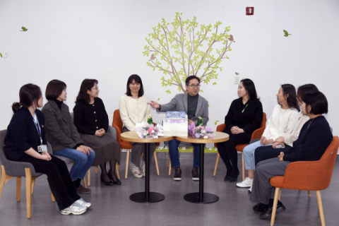 삼성전기 장덕현 사장, &lsquo;여성의 날&rsquo; 맞아 여성리더와 간담회 가져