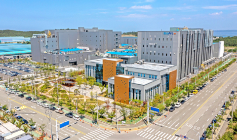 에코프로비엠, 자회사 에코프로글로벌 합병&hellip;해외 사업 속도&uarr;
