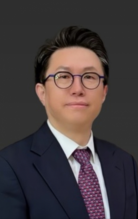 솔루스첨단소재, 곽근만 대표이사 선임&hellip;전략&middot;재무 전문가 발탁