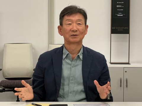 황현식 LGU+ 사장 &ldquo;AI 인재 영입 두 배로 늘린다&rdquo;