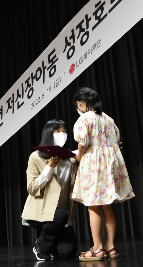 LG 오너 일가 장녀 구연경 부부, 각종 의혹&middot;소송 &lsquo;홍역&rsquo;