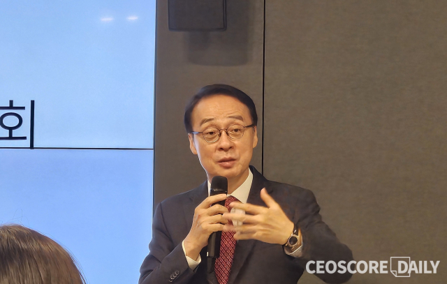 김재호 법무법인 바른 대표변호사가  5일 서울 강남구 스파크플러스 코엑스점에서 ‘조현문 기자간담회’에서 발언하고 있다. <사진=박대한 기자>