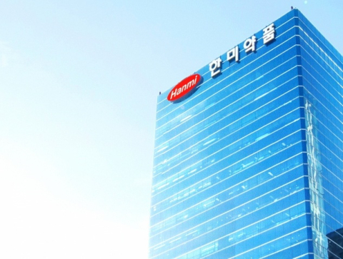한미사이언스 소액주주연대, 신동국&middot;송영숙&middot;임주현 &lsquo;3자 연합&rsquo; 공개 지지 선언