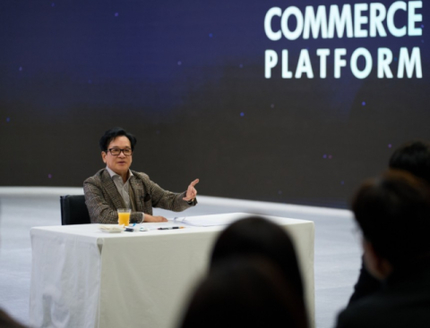 CJ 이재현 회장, 새해 첫 현장행보&hellip;CJ온스타일 사업현장 점검