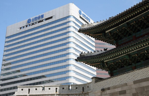 신한금융그룹, 반기 순익 3조374억&hellip;전년比 10.6%&uarr;