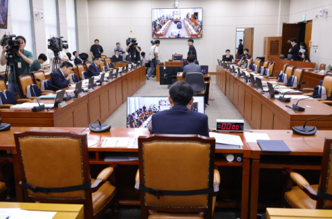 &lsquo;열흘짜리&rsquo; 금융위원장?&hellip;이억원 청문회, 금융위 해체 논란에 잡음
