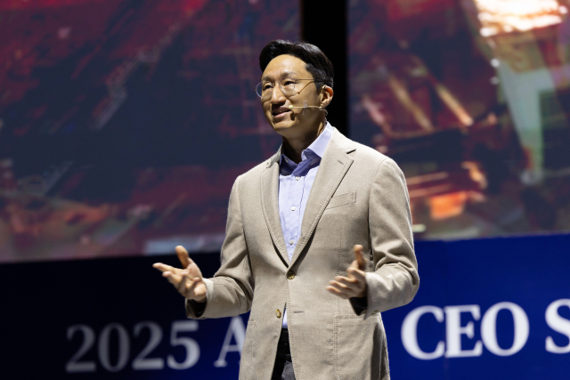 정기선 HD현대 회장이 APEC CEO 서밋 '퓨처 테크 포럼 조선'에서 기조연설을 진행했다. <사진제공=HD현대>