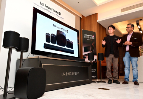 &ldquo;거실에서 AI 맞춤형 사운드 구현&rdquo;&hellip;LG전자, 프리미엄 홈 오디오 &lsquo;LG 사운드 스위트&rsquo; 출시