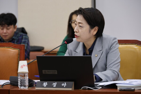 &lsquo;신청해야 할인&rsquo; 통신비 감면&hellip;취약계층 210만명 혜택 놓쳤다