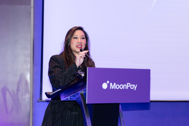 캐롤라인 D. 팜(Caroline D. Pham) 문페이 인스티튜셔널(MoonPay Institutional) CEO 겸 최고법률책임자(CLO)·최고관리책임자(CAO)가 29일 서울에서 열린 문페이 한국 공식 론칭 미디어데이에서 발표하고 있다. <사진=프레인글로벌>