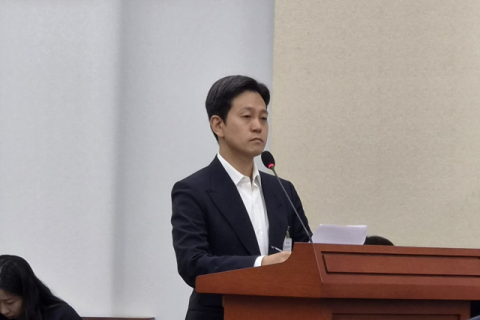 [현장] 금융위 &ldquo;조각투자 인가 2곳 제한, 정책 판단&rdquo;&hellip;루센트블록 탈락 공방