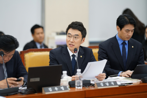 &lsquo;휴대폰 성지&rsquo; 연합형 판매점 제재 급증&hellip;사전승낙 철회 3년간 255건