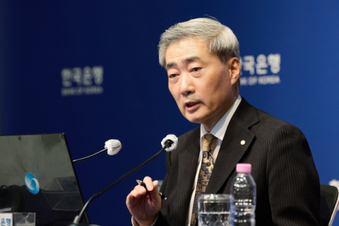 한국은행, 기준금리 &lsquo;숨고르기&rsquo;&hellip;신현송 &ldquo;지난 두 차례 인상 &lsquo;호미질&rsquo; 결실&rdquo;